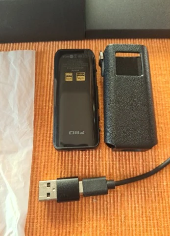 FiiO BTR15