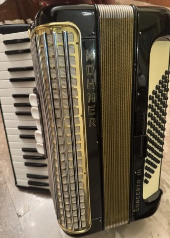 Hohner Concerto III