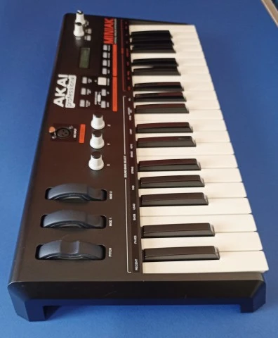 Akai MINIAK