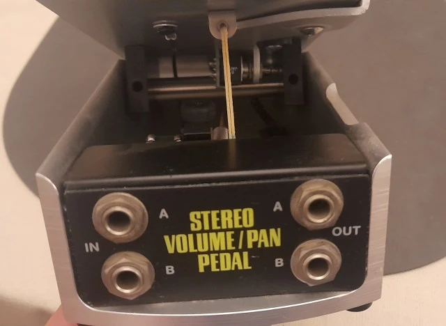 Ernie Ball Stereo Volume Pedal