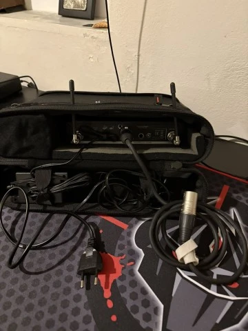 Shure BLX4R
