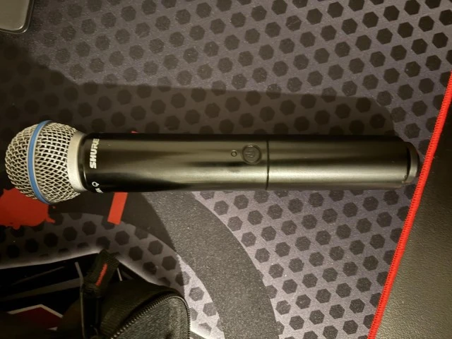 Shure BLX4R