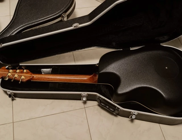 Ovation 2078AX Elite Black Cherry Burst