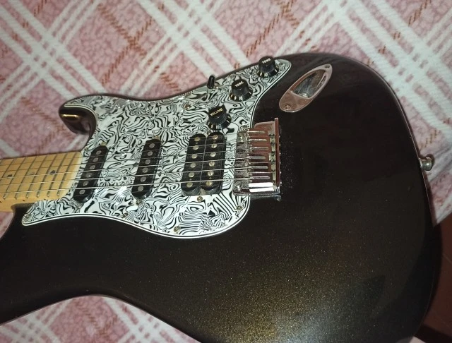 Fender American Deluxe Stratocaster