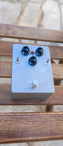 Proco Rat variation with LM308N & Drone Master/Rattler mods