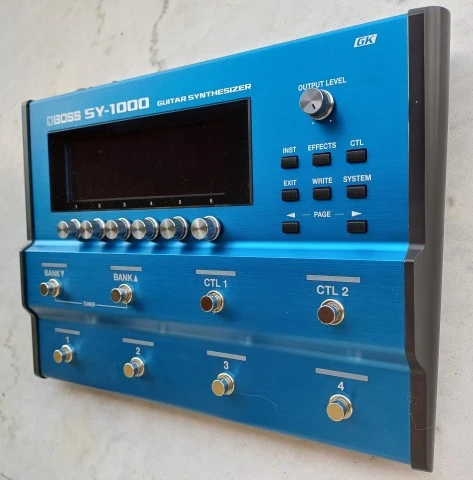 Roland SY-1000