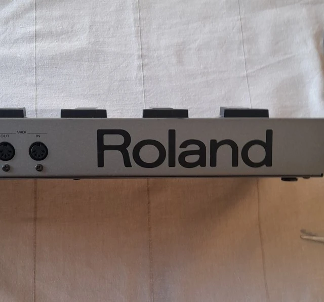 Roland FC-200 MIDI Foot Controller