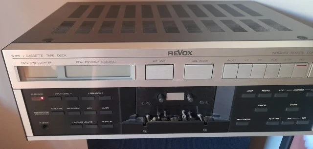Revox B215