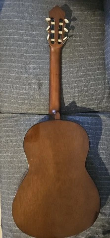 Yamaha C40