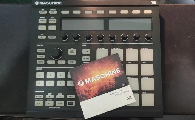 Native Instruments Maschine MK2
