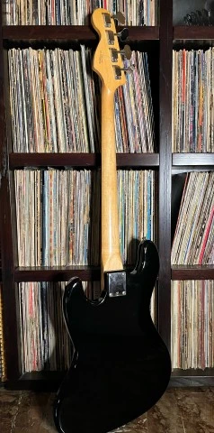 Squier Affinity Series Jazz Bass