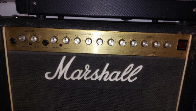 Marshall 5520 Bass 200