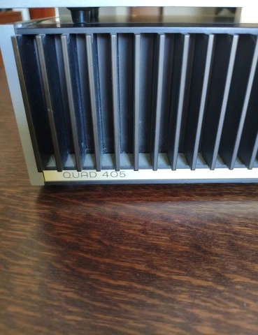 QUAD 405 Power Amplifier + 33 Preamplifier