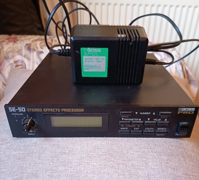 Boss se 50