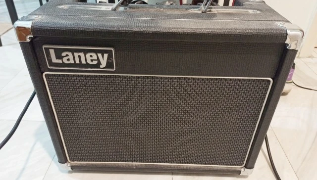 Laney VC15-110