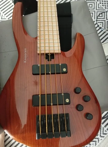 Knooren Custom 5