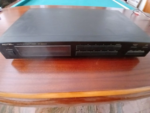 Rotel AM/FM Stereo Tuner RT 940AX