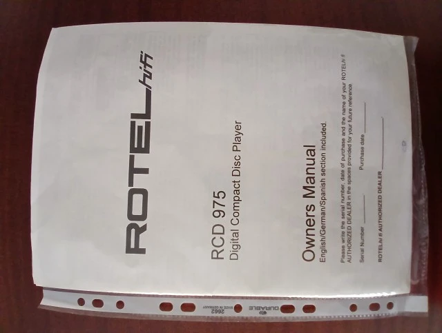 Rotel Compact Disk Player RCD-975