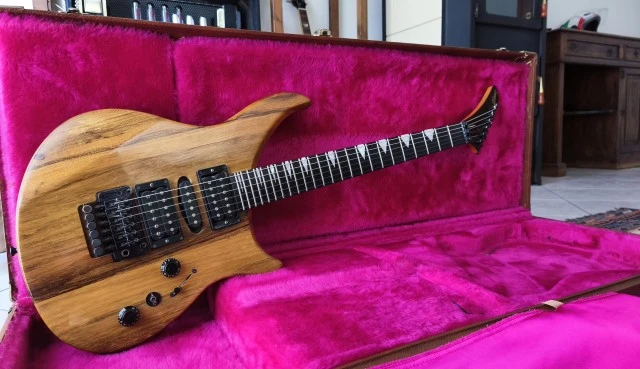 Gibson M-III Stealth 90s Προσφορές δεκτές/Ανταλλαγές