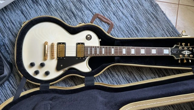 Epiphone Les Paul Custom Alpine White