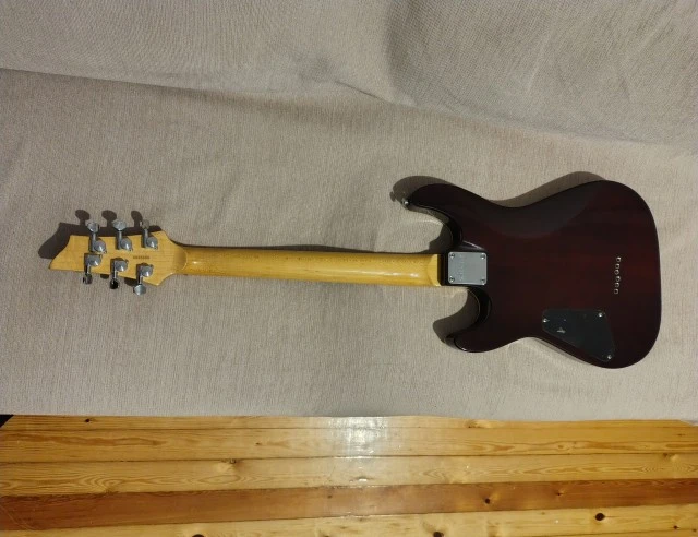 Schecter Omen Extreme