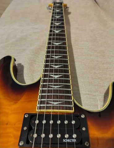 Schecter Omen Extreme