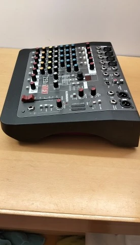 Allen &amp; Heath ZEDi-10FX