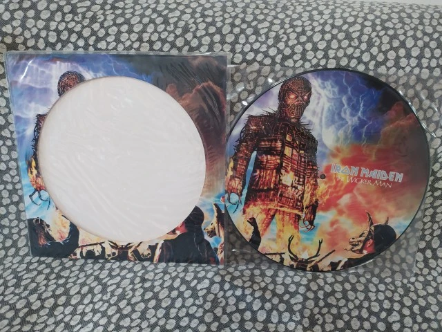 Iron Maiden – The Wicker Man Limited Ed. Picture Disc Single 2000