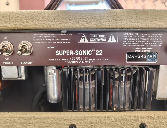 Fender Super-Sonic 22