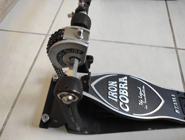 Tama Iron Cobra 900 Rolling Glide Double Pedal + Tama DPB 200 Case