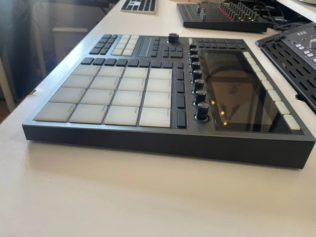 Native Instruments Maschine+