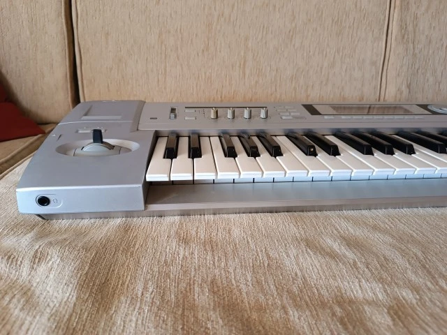 Korg Triton LE 61