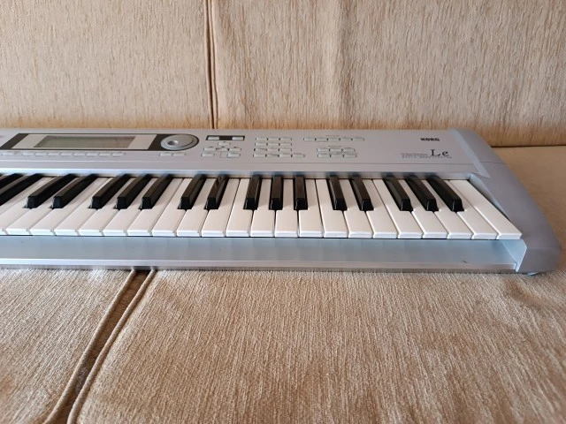 Korg Triton LE 61