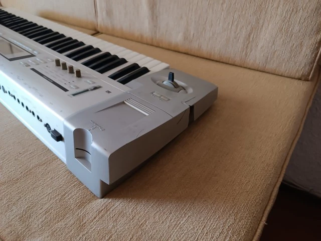 Korg Triton LE 61