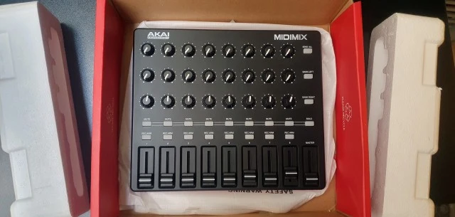 Akai Professional MIDImix