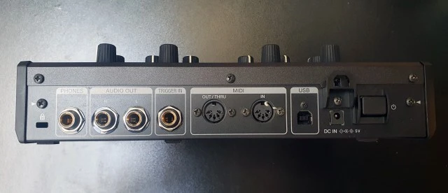 Pioneer DJ TORAIZ AS-1