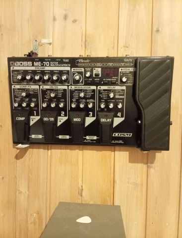 Boss ME-70