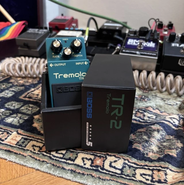 Boss TR-2 Tremolo