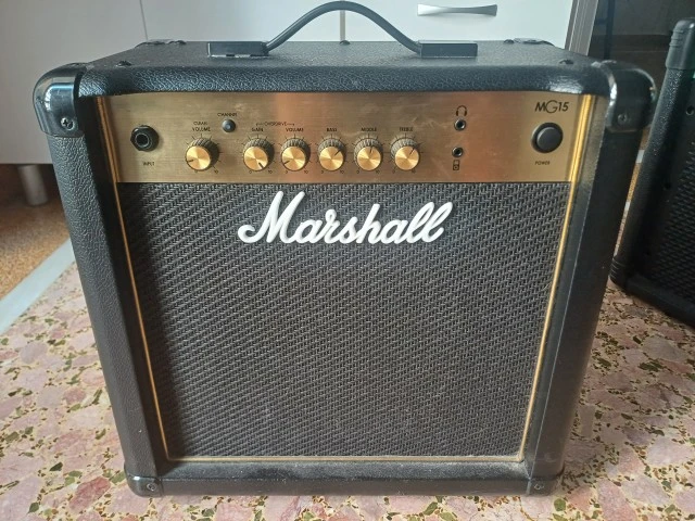 Marshall MG15CF