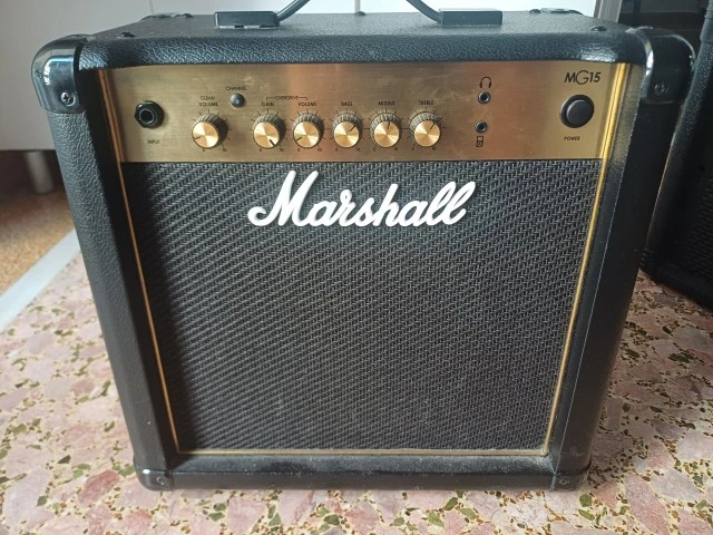 Marshall MG15CF