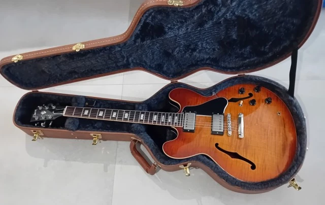 Gibson ES-335 Memphis 2016 figured lightburst