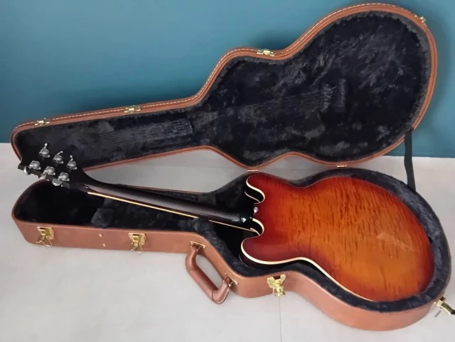 Gibson ES-335 Memphis 2016 figured lightburst