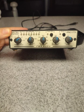 FMR Audio Really Nice Compressor RNC 1773