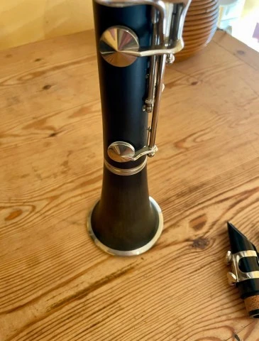 Bb Clarinet
