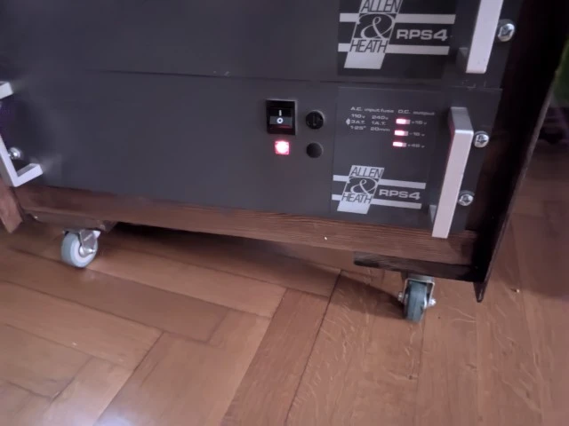 Allen & Heath Saber (Δεκτές ανταλλαγές)
