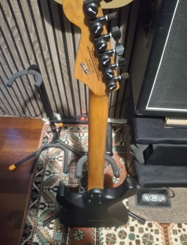 Charvel Pro-Mod Plus So-Cal Style 1 HH HT