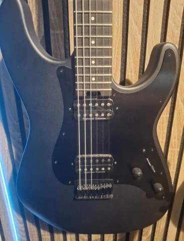 Charvel Pro-Mod Plus So-Cal Style 1 HH HT