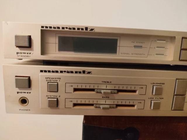 Marantz PM330 και ST430