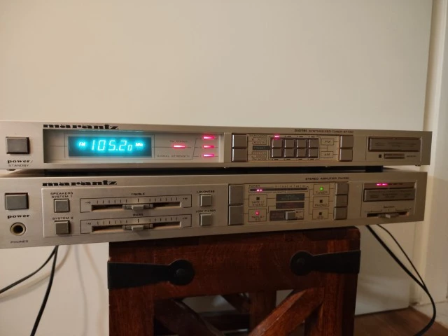 Marantz PM330 και ST430