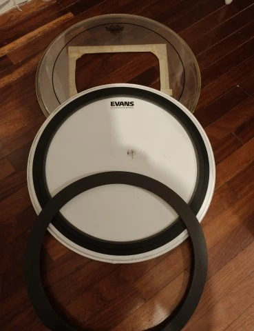 Evans EMAD Coated 22"